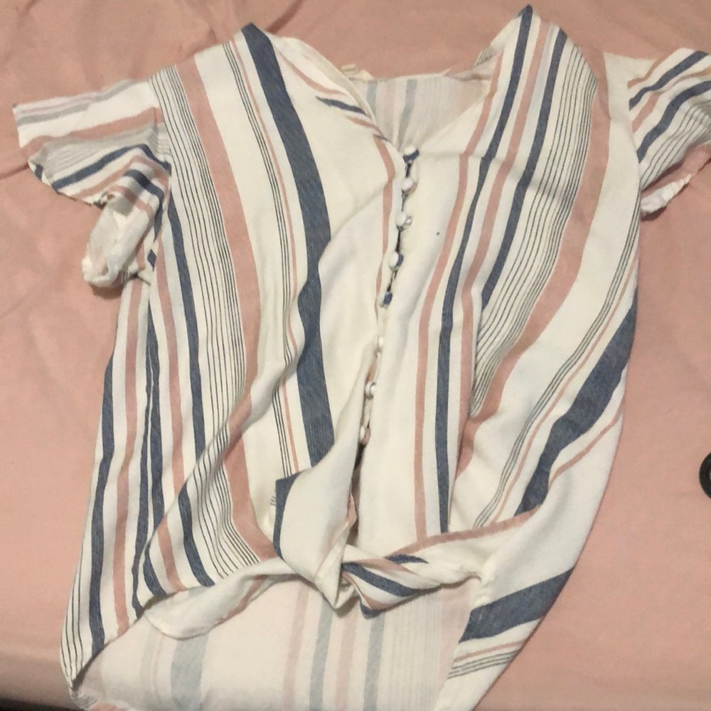 Size medium shirt